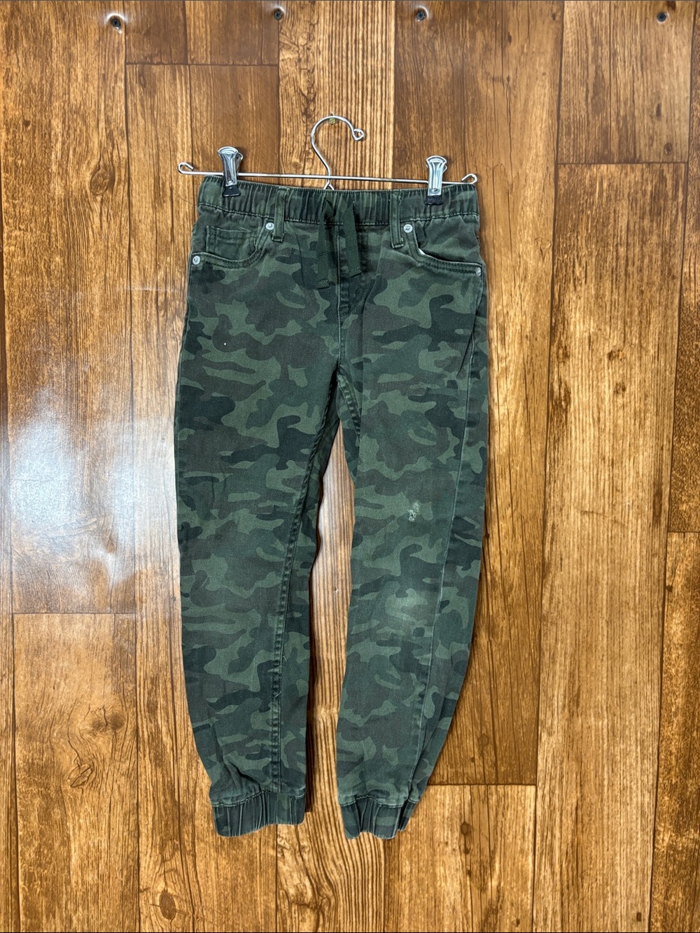 Levi Strauss & Co Camo Elastic-Waist Kids Khakis